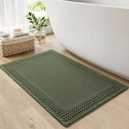 Resare 17 x 24 in waffle bath mat, green